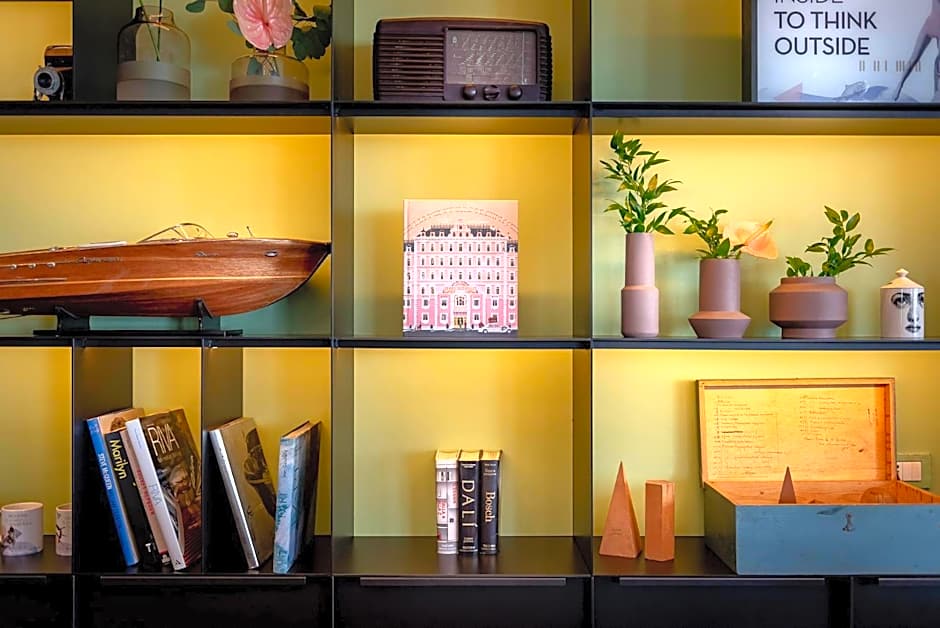 The Box Riccione - Adults Only