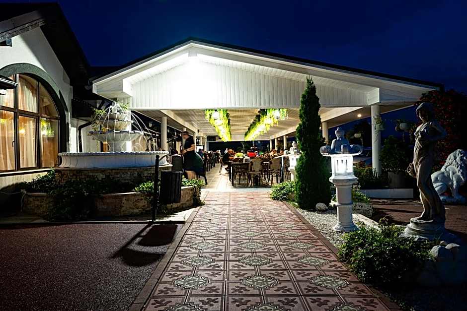 Hanul Domnesc Imperial Hotel & SPA