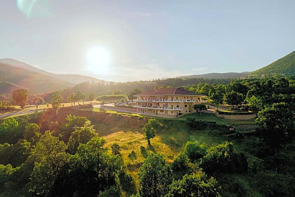 Enastron View Hotel