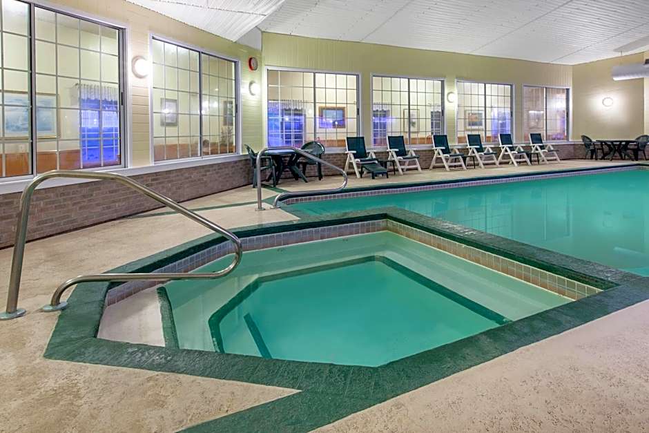 Apple Tree Inn, SureStay Collection by Best Western