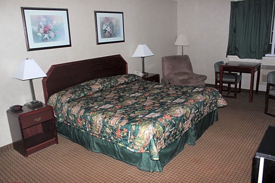 Garden City Inn
