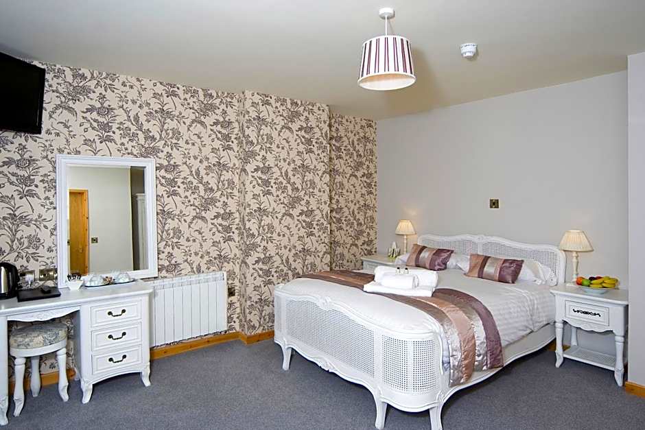 The Elephant & Castle Hotel