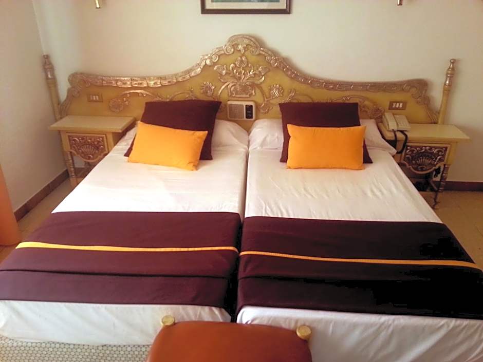 Hotel Hostal del Sol