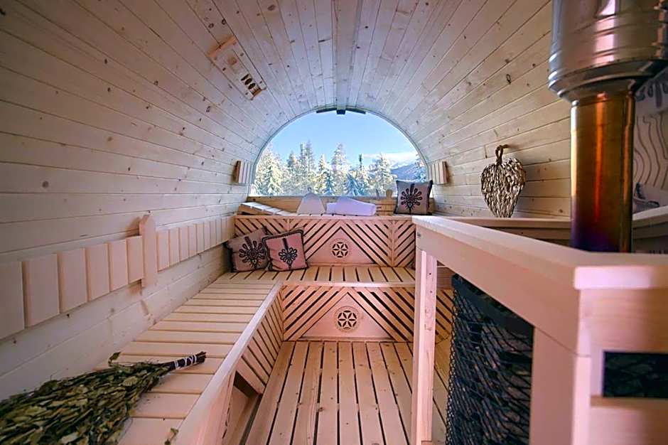 Rich Witch Villa&SPA