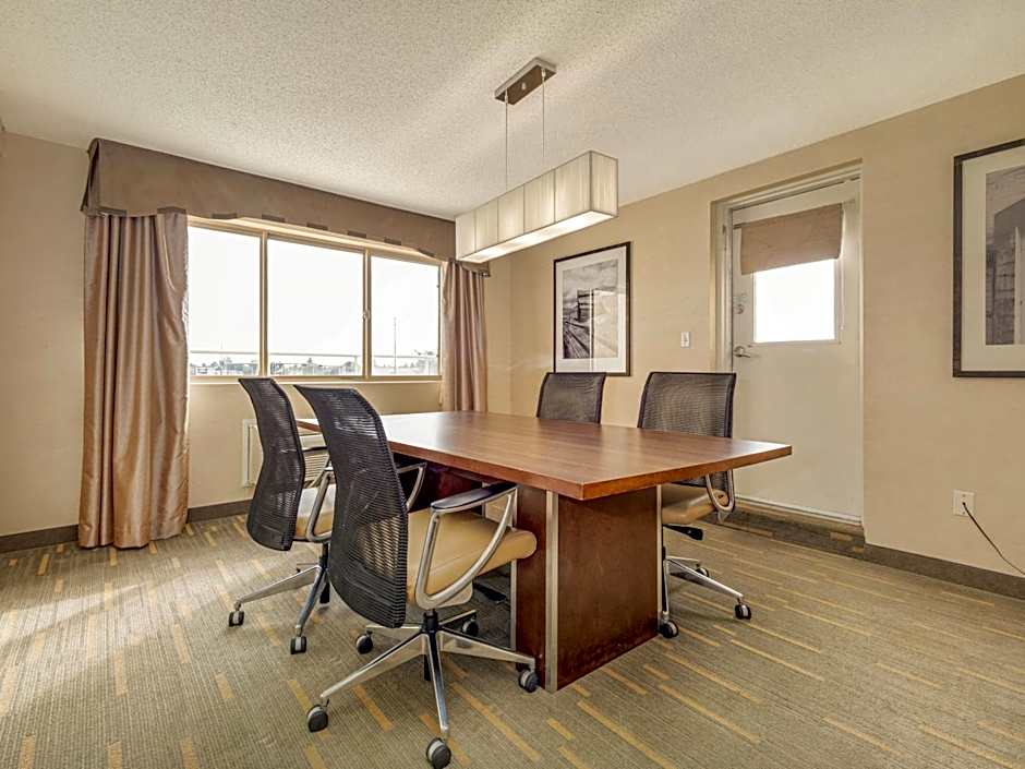 Holiday Inn Lethbridge By IHG