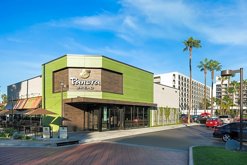 Fairfield by Marriott Anaheim Resort