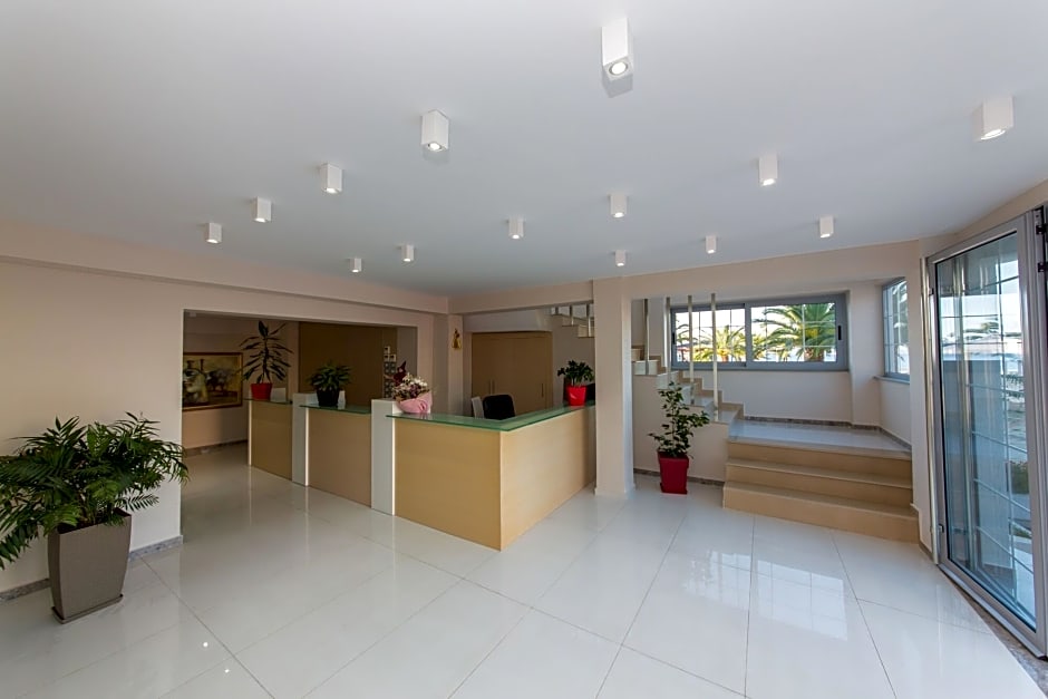 Hotel Saranda Palace