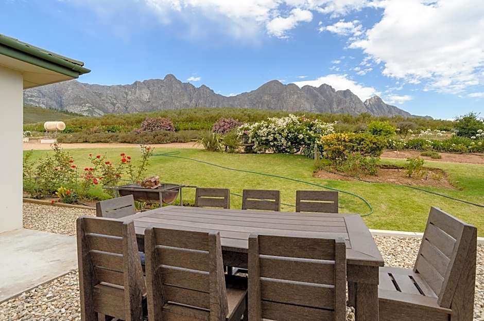 Vredehoek Guest Farm