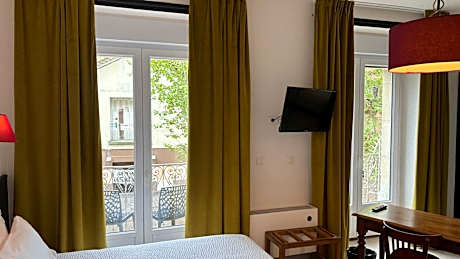 Triple Room with Bathroom