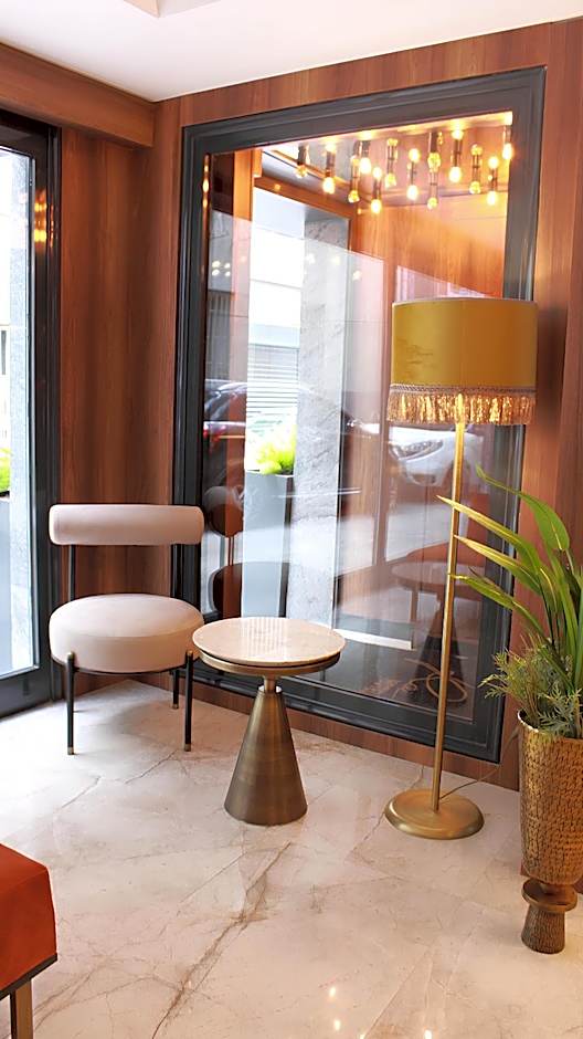 ROI HOTEL IZMiR