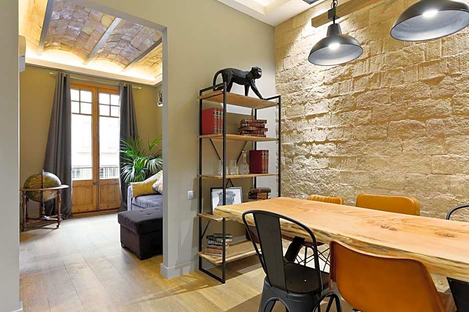 Sagrada266 by chicStays