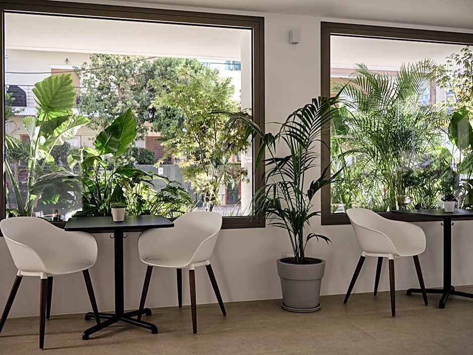 Bond Smart Living Suites