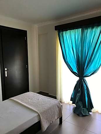 Single Room with Inland View