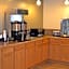 Sky Lodge Inn & Suites - Delavan