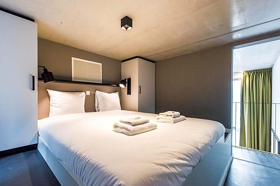 YAYS Amsterdam East by Numa