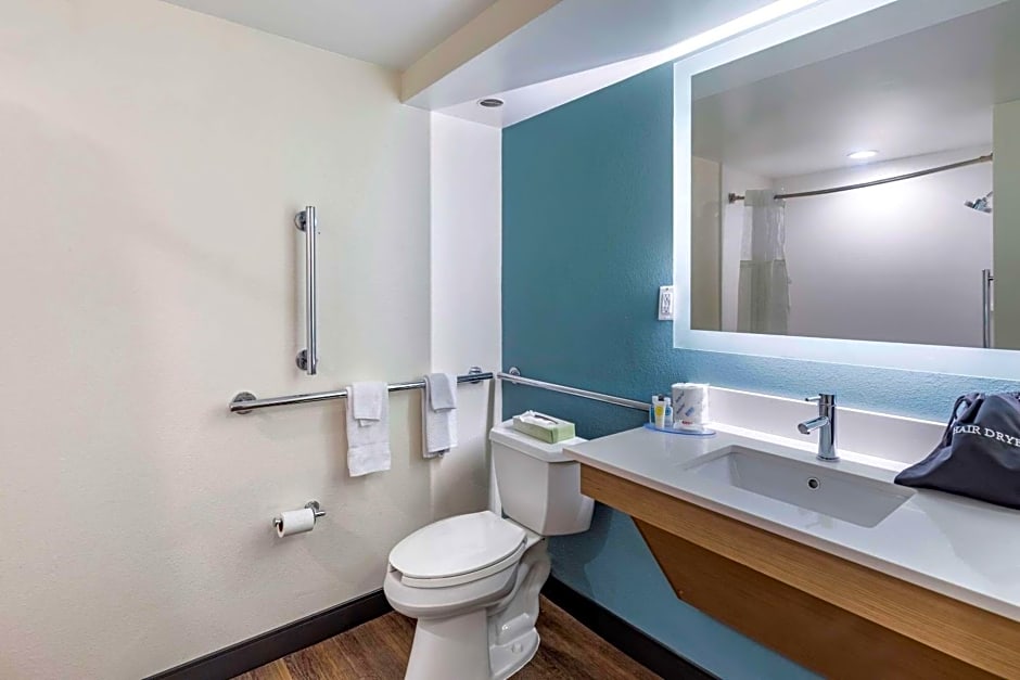 Comfort Suites Anderson-Clemson