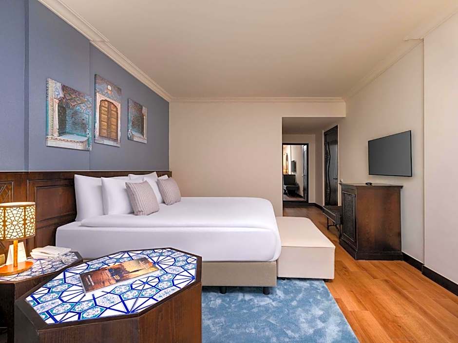 Rixos Park Belek - The Land Of Legends Access