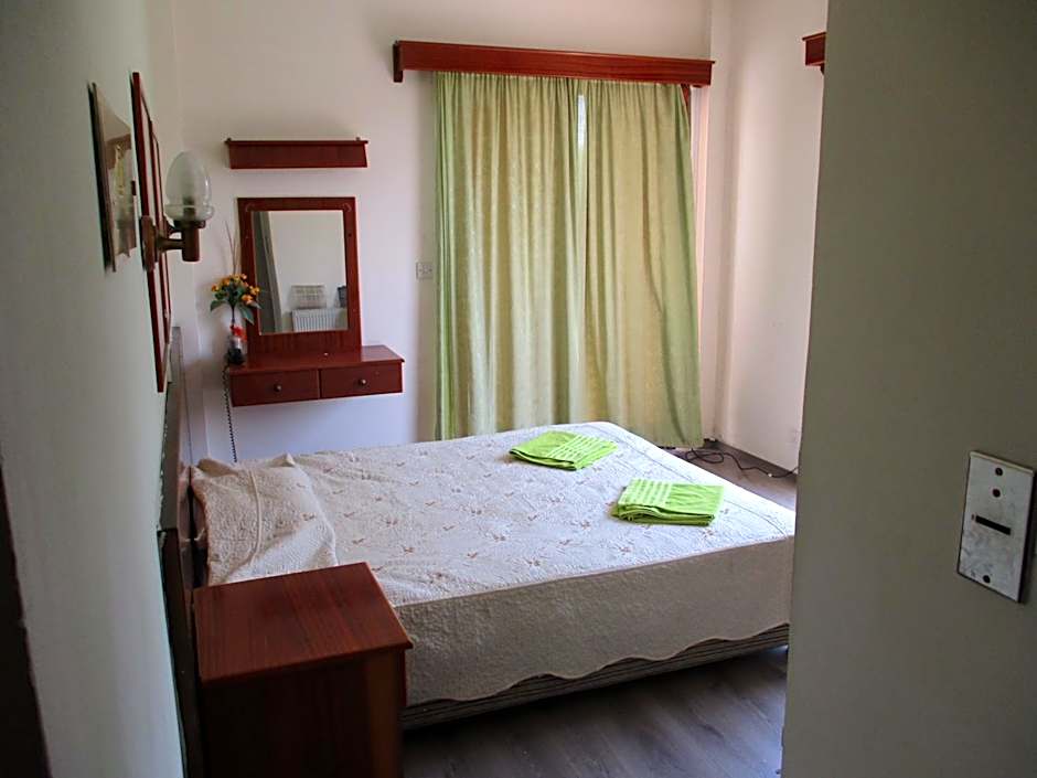 Onisillos Hotel