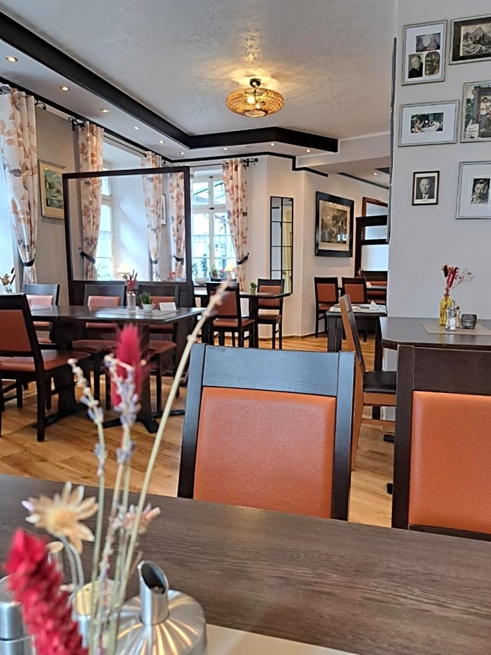 Hotel Gästehaus auf der Lay