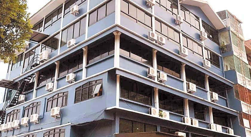 Anandpura Riverside Hotel