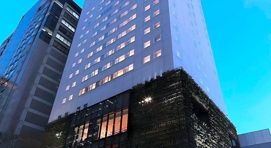 Karaksa Hotel Grande Shin-Osaka Tower