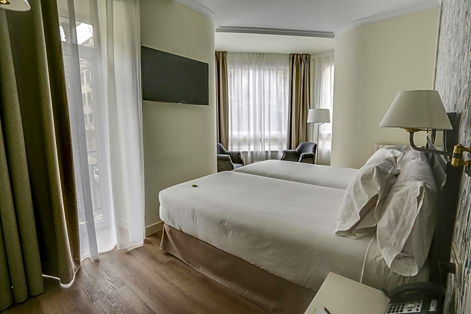 Sercotel Hotel Europa