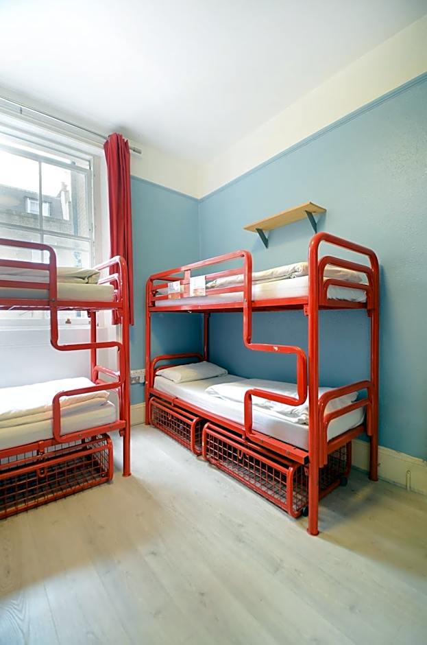 Astor Kensington Hostel