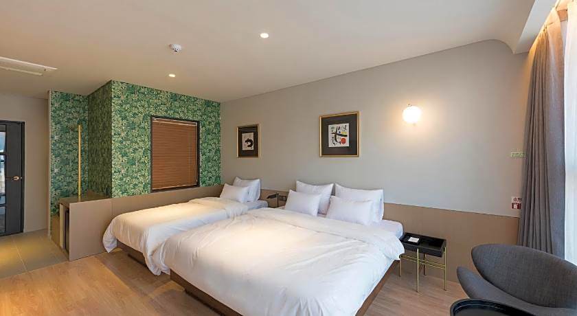 Hound Hotel Changwon - Jinhae Yongwon