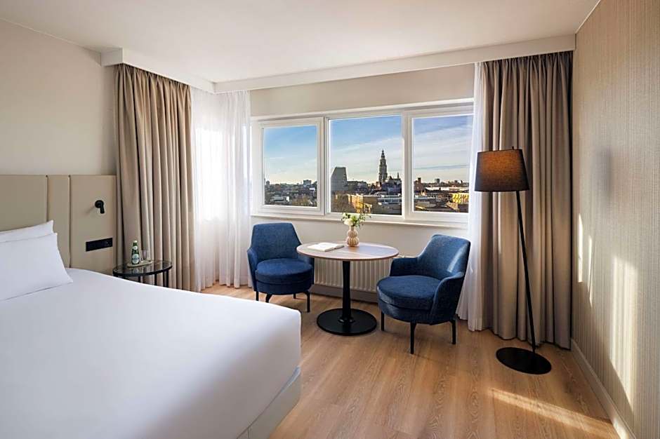 NH Groningen Hotel