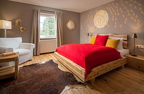 Deluxe Double Room with Shower