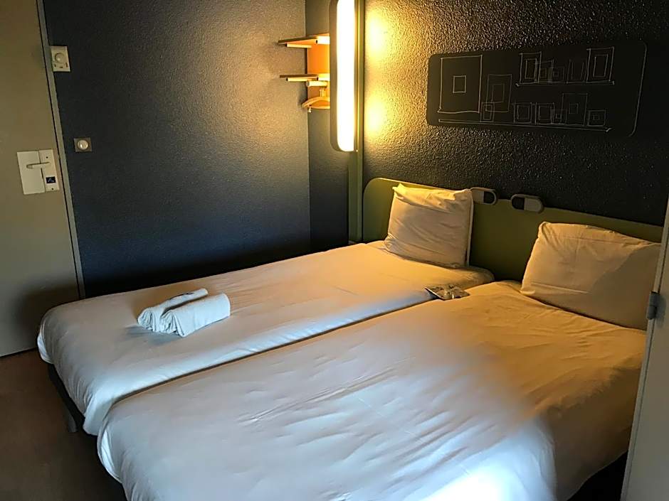 ibis budget Arles Sud Fourchon