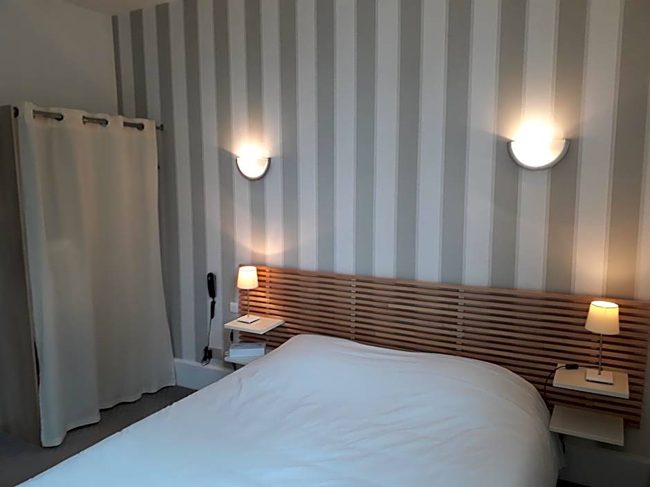 Logis Hotels - Au Colombier du Touron