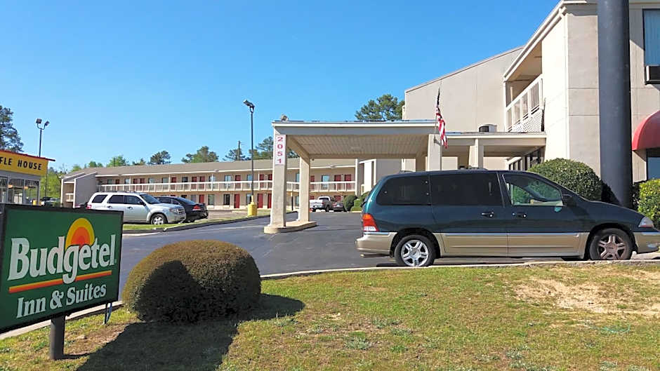 Zainee Inc Budgetel Inn and Suites