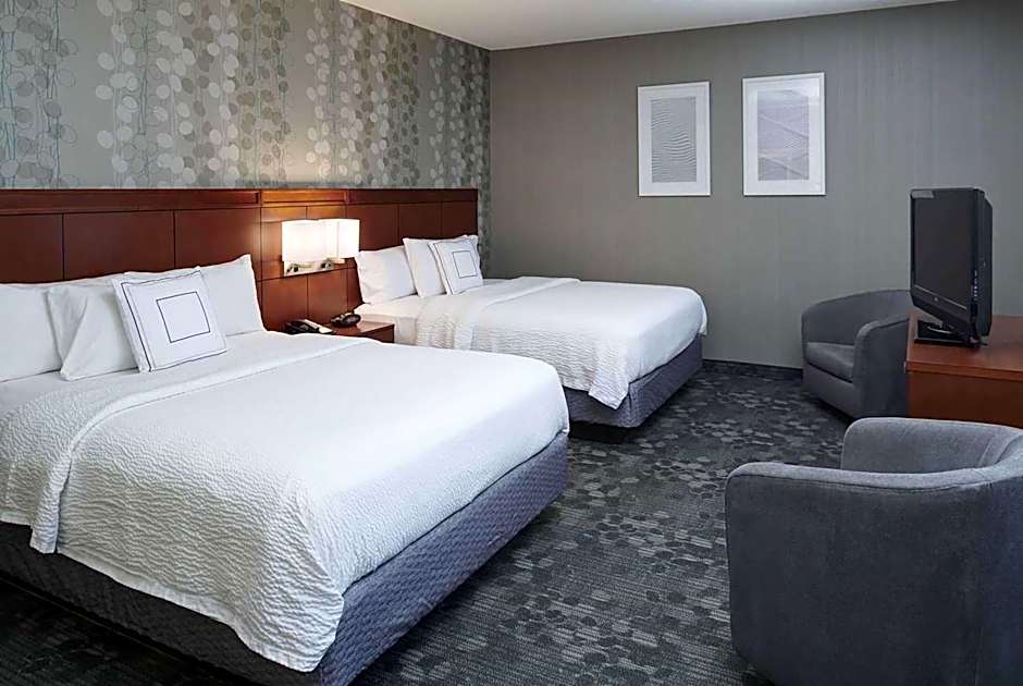 AmericInn by Wyndham Brookfield