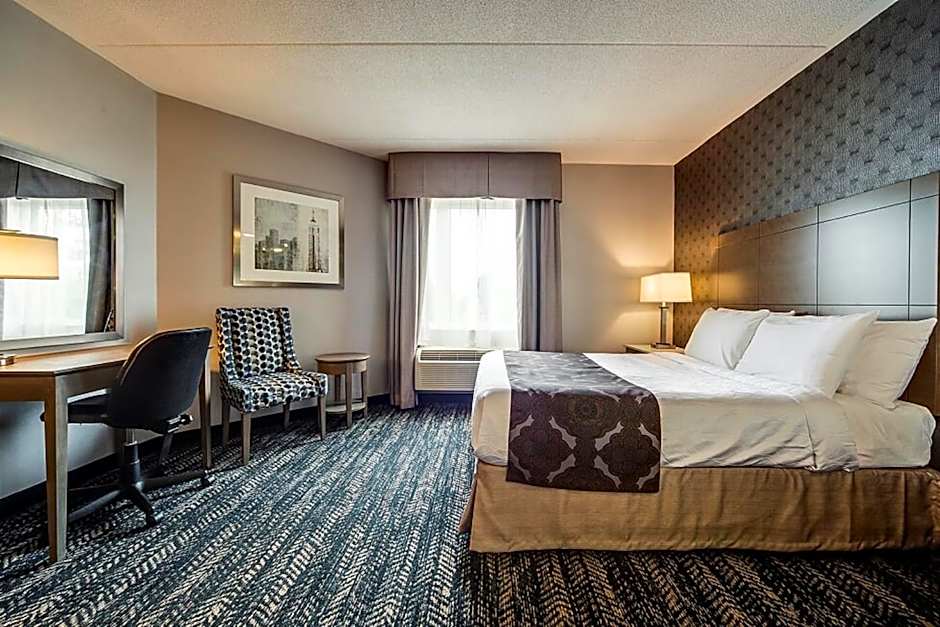 Monte Carlo Inns Brampton Suites