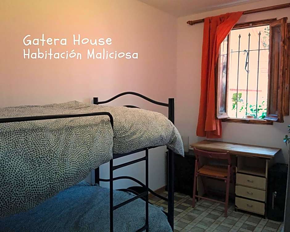 Albergue Gatera House