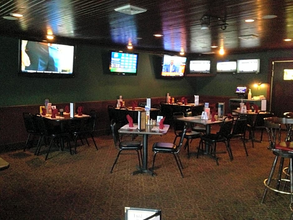 Fred's Inn Restaurant & Lodging