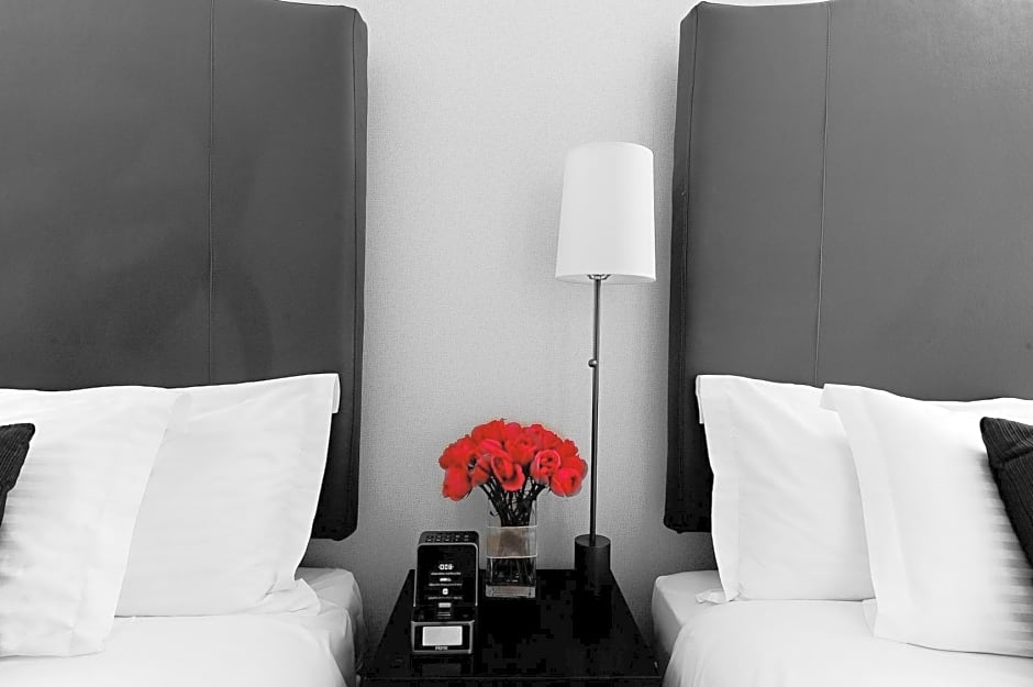 Washington Jefferson at Times Square