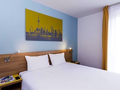 One-Bedroom Apartment (4 Adults)