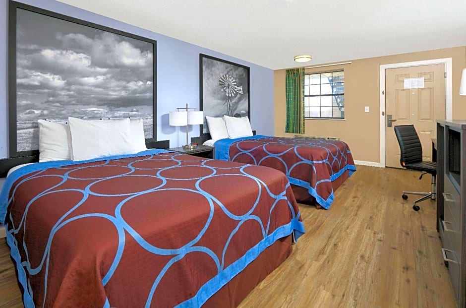 Super 8 by Wyndham Victoria TX