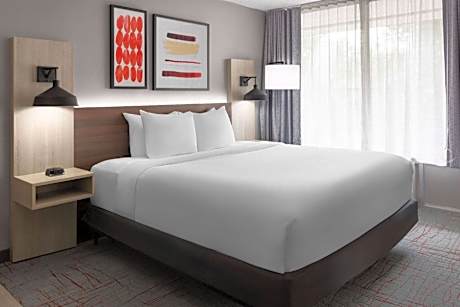 Hawthorn Extended Stay by Wyndham Columbia / Ft. Jackson