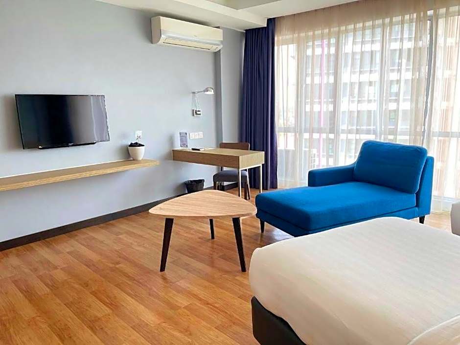 Win Hotel