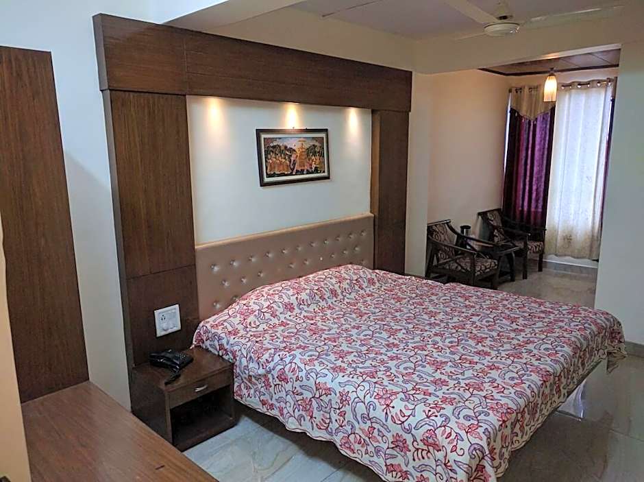 Hotel Surya Kiran