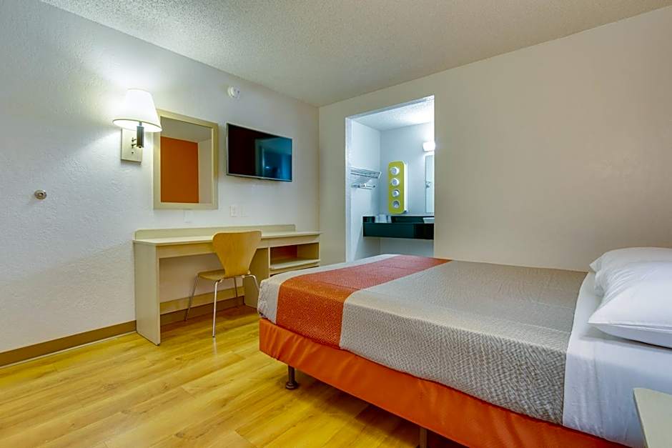 Motel 6-Tempe, AZ - Scottsdale South