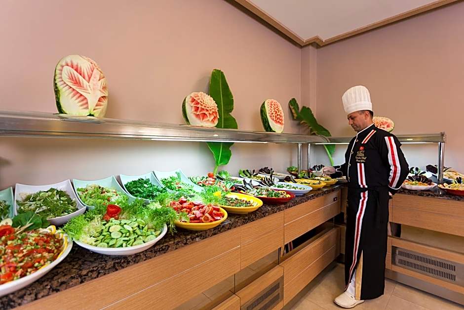 Xperia Saray Beach Hotel