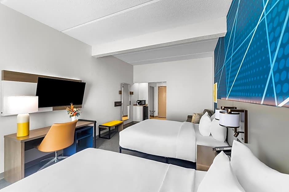 Comfort Suites Austin Airport