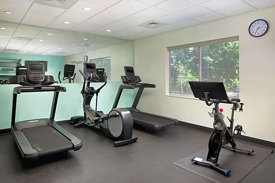 Tru by Hilton Atlanta Northlake Parkway