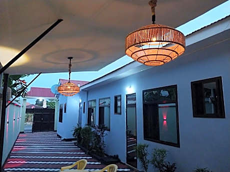California Lodge