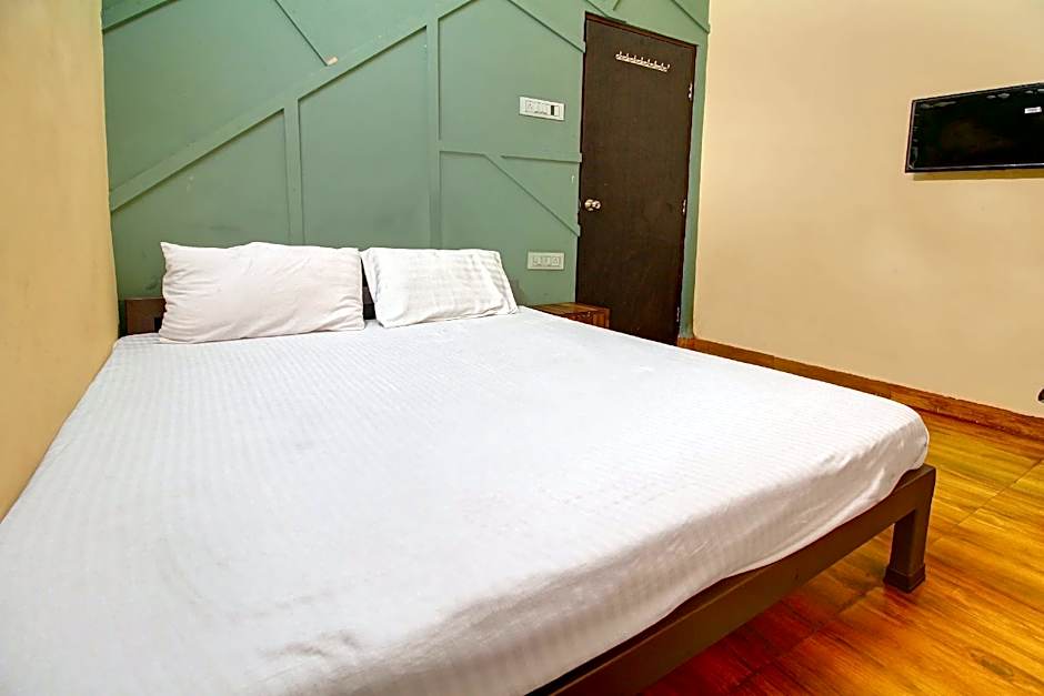 OYO 807110 Hotel  Sai Shabri