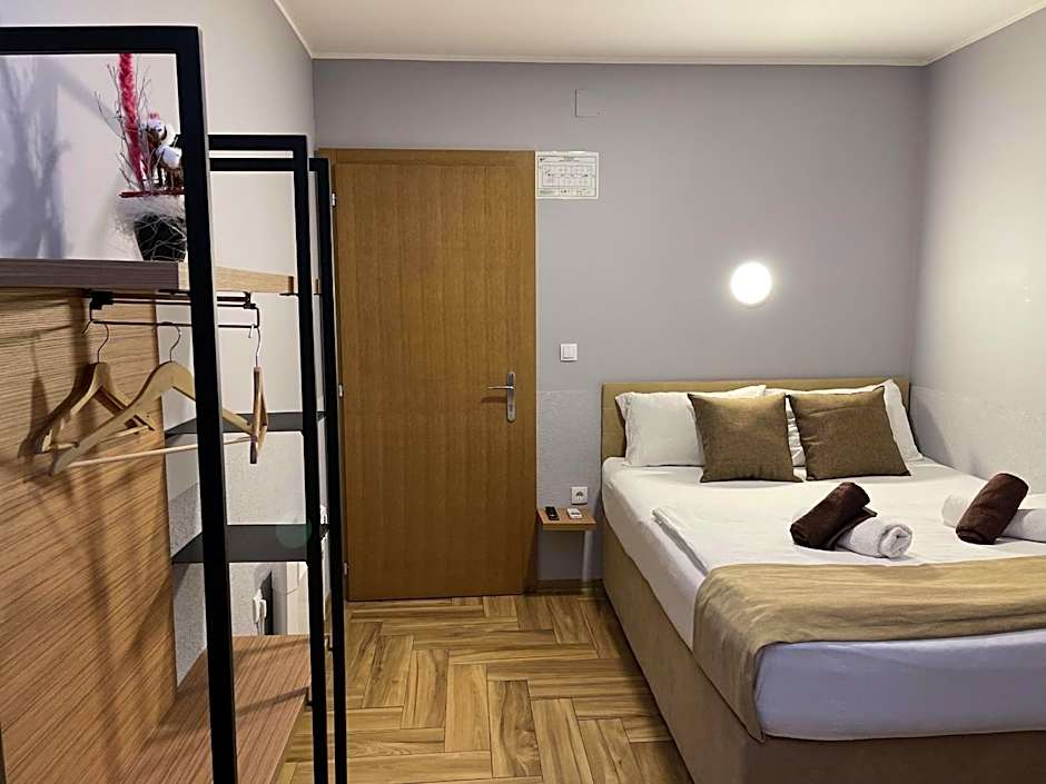 Garni Ideal